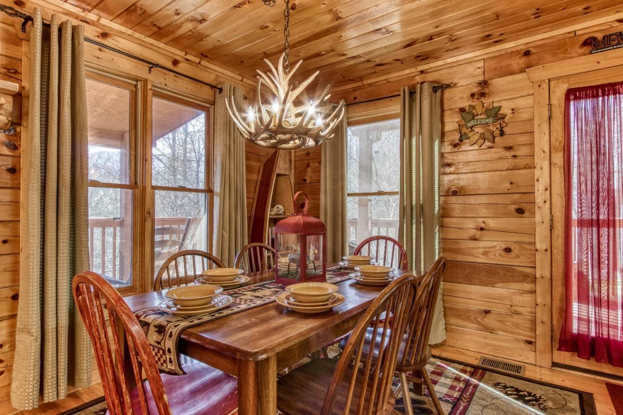 Magical Moments, Hot Tub, Wifi, 1089 Free Tickets Each Paid Day, Dollywood And More Gatlinburg Ngoại thất bức ảnh