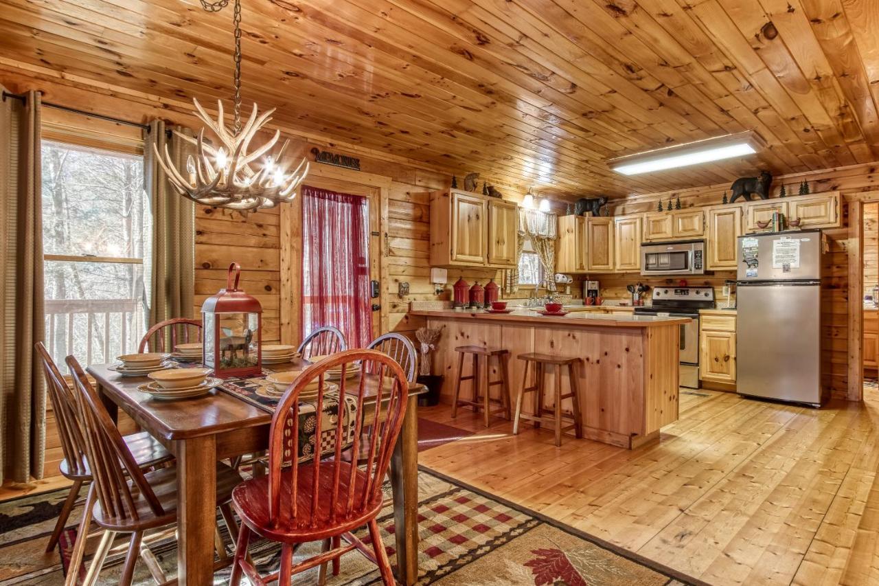 Magical Moments, Hot Tub, Wifi, 1089 Free Tickets Each Paid Day, Dollywood And More Gatlinburg Ngoại thất bức ảnh