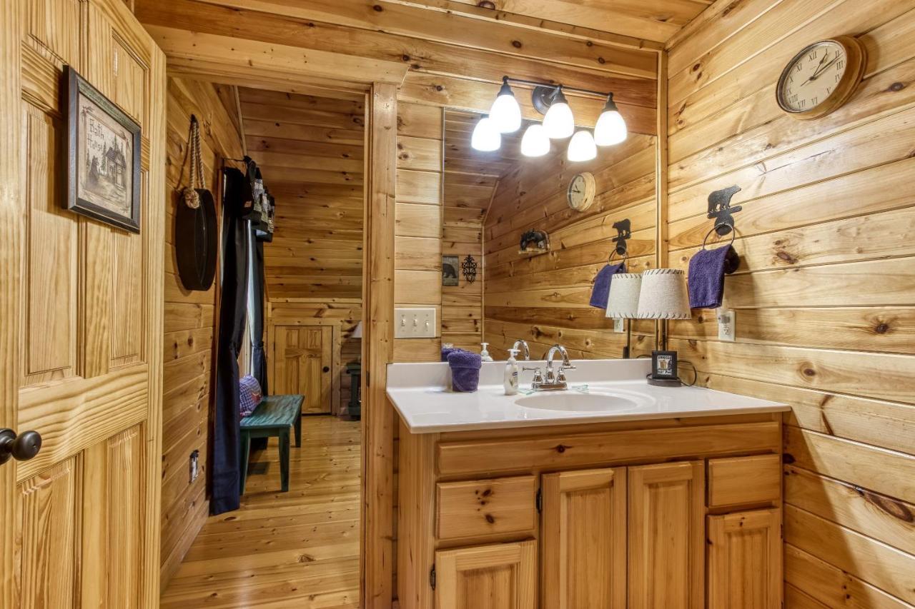 Magical Moments, Hot Tub, Wifi, 1089 Free Tickets Each Paid Day, Dollywood And More Gatlinburg Ngoại thất bức ảnh