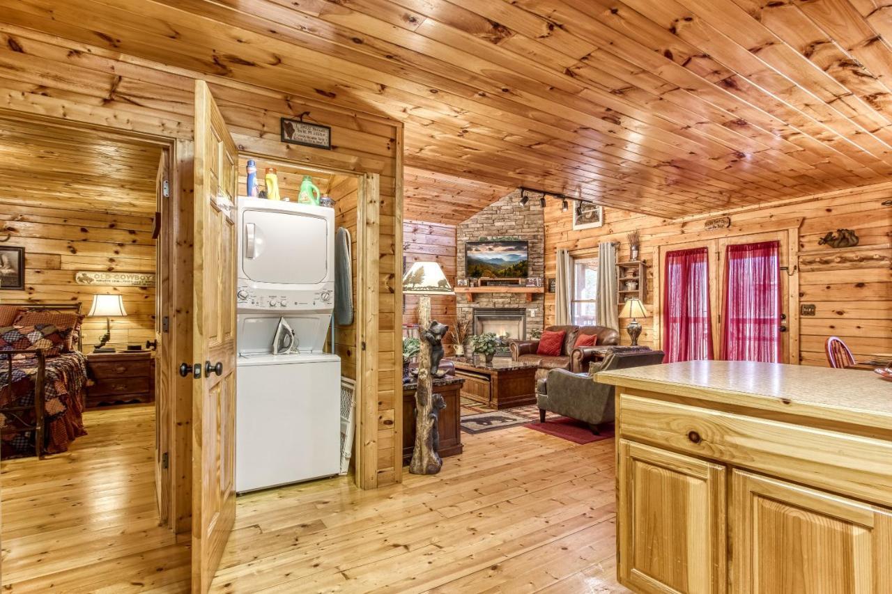 Magical Moments, Hot Tub, Wifi, 1089 Free Tickets Each Paid Day, Dollywood And More Gatlinburg Ngoại thất bức ảnh