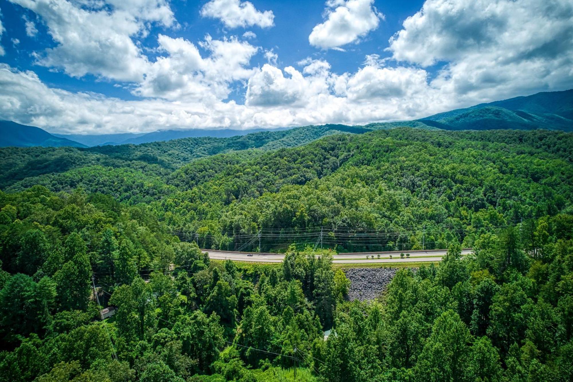Magical Moments, Hot Tub, Wifi, 1089 Free Tickets Each Paid Day, Dollywood And More Gatlinburg Ngoại thất bức ảnh