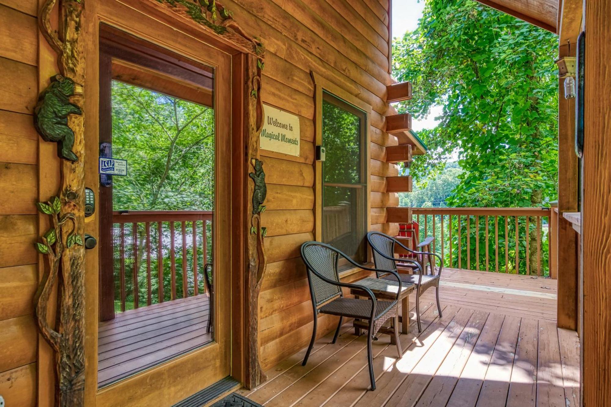 Magical Moments, Hot Tub, Wifi, 1089 Free Tickets Each Paid Day, Dollywood And More Gatlinburg Ngoại thất bức ảnh